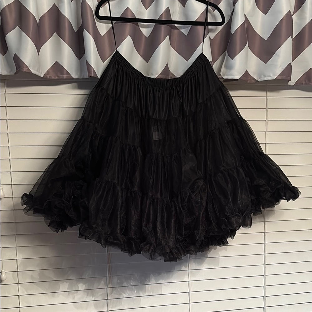 Elegant Black Petticoat